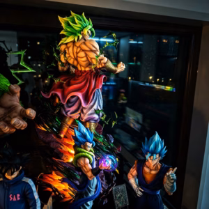 Dragon Ball Yi Shou Chao Wan Studio Broly Resin Statue