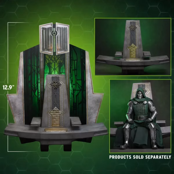 Marvel Hot Toys Doctor Doom Licensed 3