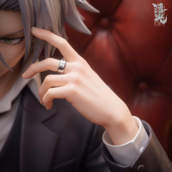 Katekyo Hitman Reborn Fu Guang Studio Throne Hayato Gokudera Resin Statue 3